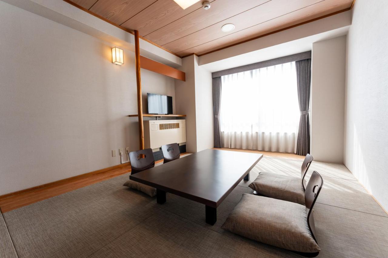 Kamenoi Hotel Kusatsu Yubatake Extérieur photo