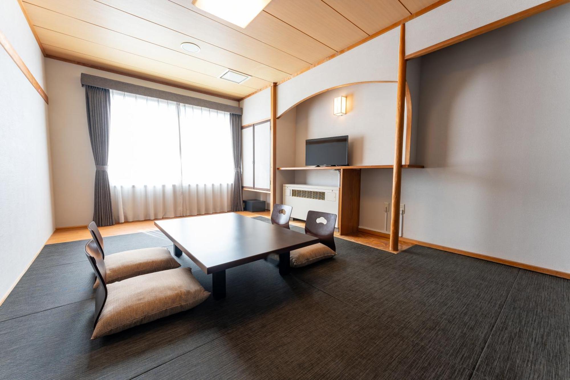 Kamenoi Hotel Kusatsu Yubatake Extérieur photo
